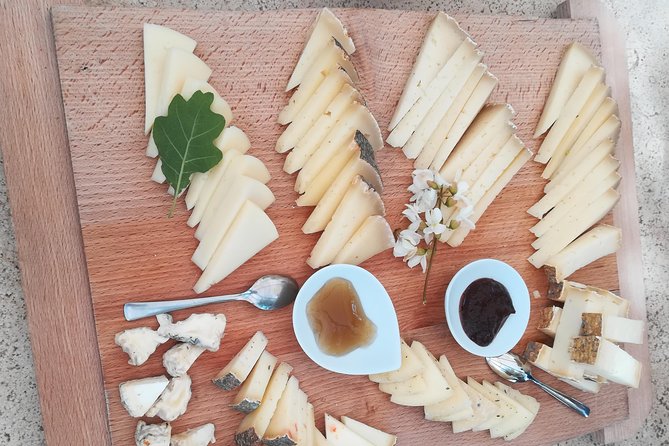 Small-Group Montepulciano and Pienza Day Trip from Siena - What the small group changes