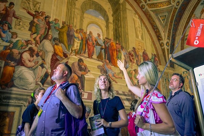 Small Group Vatican Museums Tour & Sistine Chapel - Max 10 people - Why a small Vatican group matters