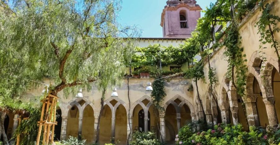 Sorrento: Guided Walking Tour & Limoncello Tasting - Key points at a glance