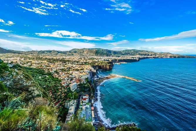 Sorrento, Positano & Amalfi Day Tour from Naples - Timing, pickup, and group comfort