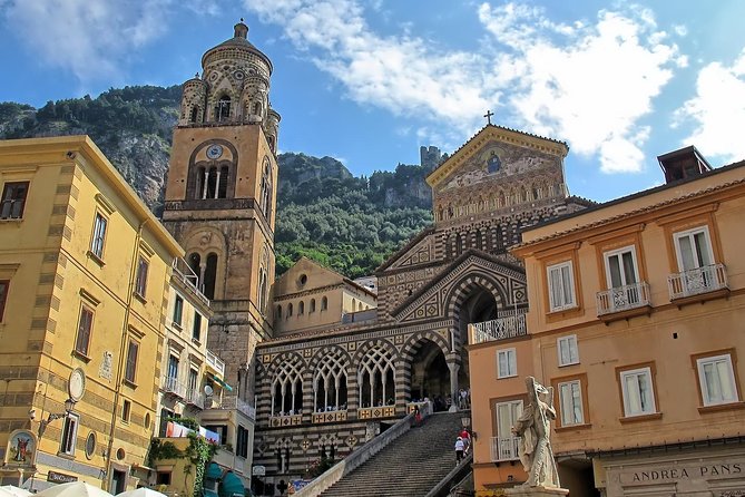 Sorrento, Positano & Amalfi Day Tour from Naples - Sorrento: lemon shops, workshops, and a quick first taste