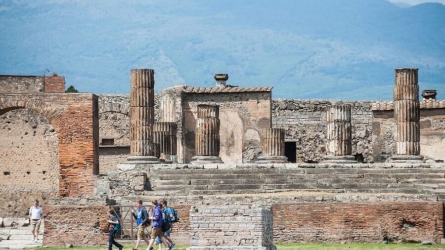 Sorrento: Skip-the-Line Pompeii Express Tour by Train - Your choice after the guided walk