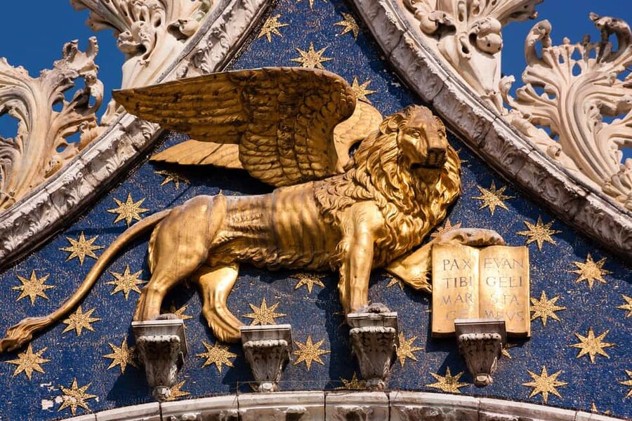 St Mark's Basilica and Doge's Palace Priority Entry Ticket - Inside St. Mark’s Basilica