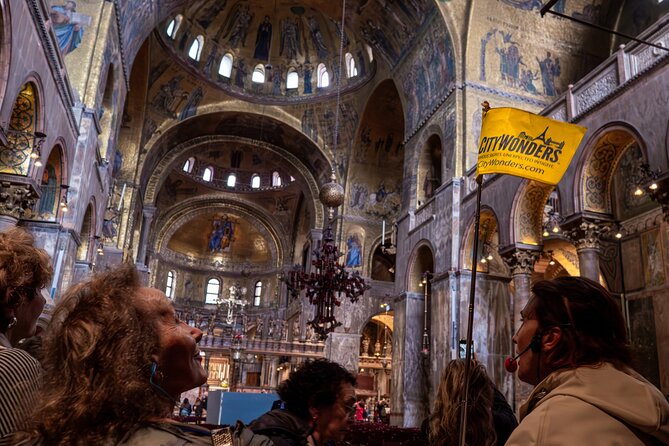 St. Mark’s Basilica Guided Tour with Venice Canals Gondola Ride - Who should book this experience?