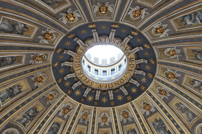St Peter's Basilica Express Guided Tour, includes Dome Climb - The audio guide and independent time afterward