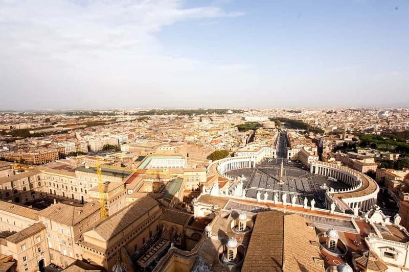 St Peter's Basilica Express Guided Tour with Dome Climb - Security and the reality of express entry