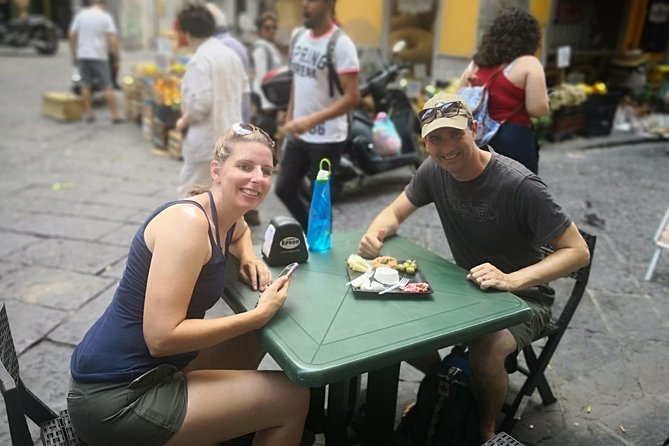 Street food in Naples with 6 Stops and Limoncello - Fried seafood from Pescheria Azzurra