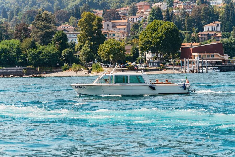 Stresa: 3 Borromean Islands Hop-On Hop-Off Boat Tour - Key points before you book