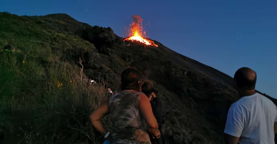 Stromboli: Sunset Trekking at Sciara del Fuoco - Key things to know before climbing Stromboli