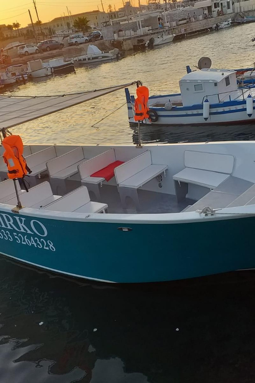 Syracuse: Boat Tour with Captain Mirko, Snorkeling & Caves - The first circuit: Ortigia’s waterfront sights