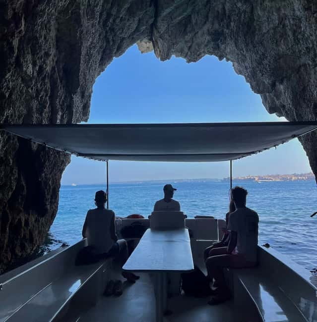 Syracuse: Ortigia Island and Sea Caves Boat Tour with Drinks - Crossing the Umbertino Bridge and S. Lucia Port