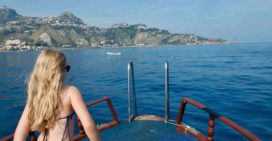 Taormina: White Lotus Tour - What this Taormina boat trip is really about