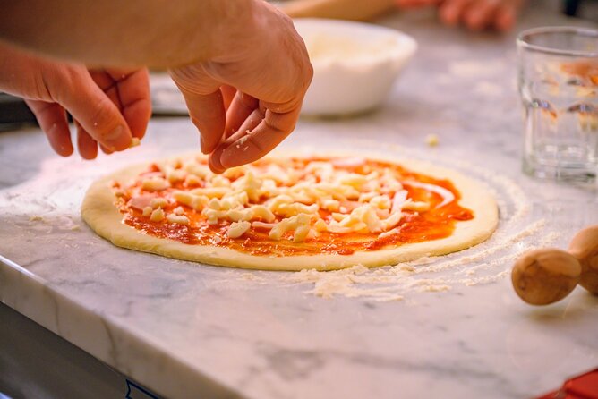 The Italian Way: Pizza and Gelato Class with Unlimited Wine - Who Should Book This $95.58 Experience?