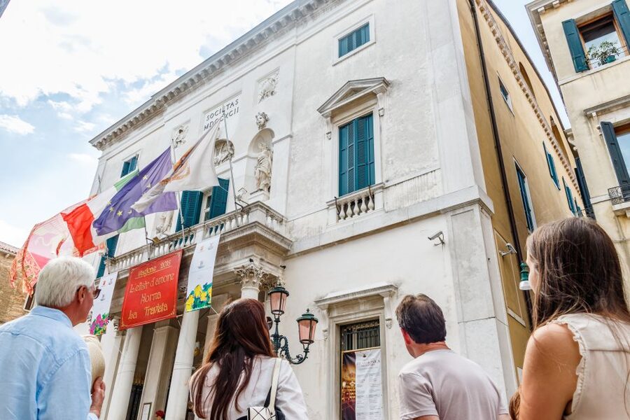 The Majestic Teatro La Fenice: Guided Tour in Venice - Key points to know before you book