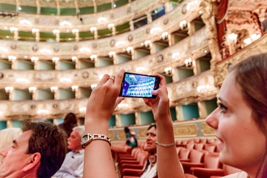 The Majestic Teatro La Fenice: Guided Tour in Venice - What the one-hour format does well