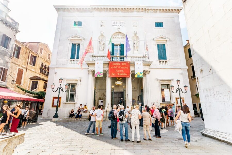 The Majestic Teatro La Fenice: Guided Tour in Venice - Meeting the guide in front of the theatre