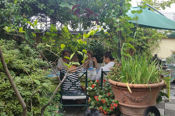 The Secrets to Learn Fresh Pasta and Tiramisù in a Glam Home - Meeting the cooks and choosing your class time