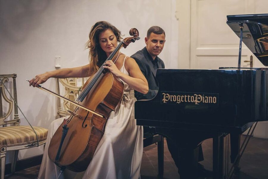 The Three Tenors in Sorrento: Opera Arias, Naples and Songs - Who Will Enjoy This Concert Most?