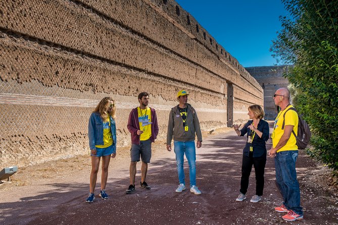 Tivoli Full Day Trip from Rome: Hadrian's Villa and Villa D'Este - Guide quality and group organization