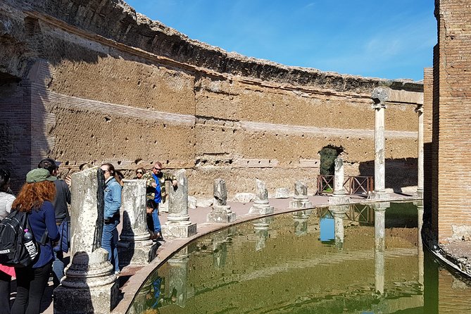Tivoli Villas Full Day Trip From Rome with Lunch - Hadrian’s Villa: an emperor’s enormous retreat