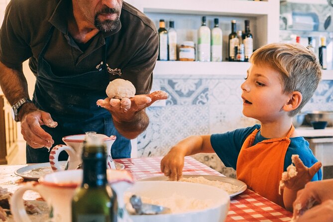 Toss, Bake, Cheers! - Sorrento Pizza Making Class with Wine - Why the two-hour format works