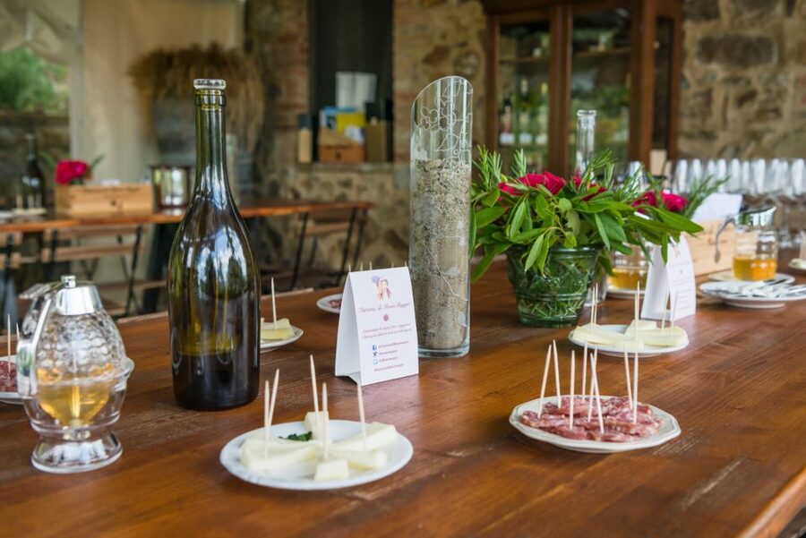 Total Immersion Wine Tour in Chianti - Grappa and the extra products