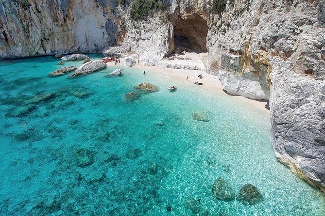 Tour along the coast of Baunei: a unique experience - Cala Biriala and the pleasure of slowing down