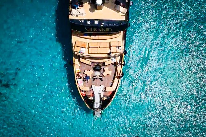 Tour of the Archipelago of La Maddalena ecofriendly - What this seven-hour Sardinian day delivers