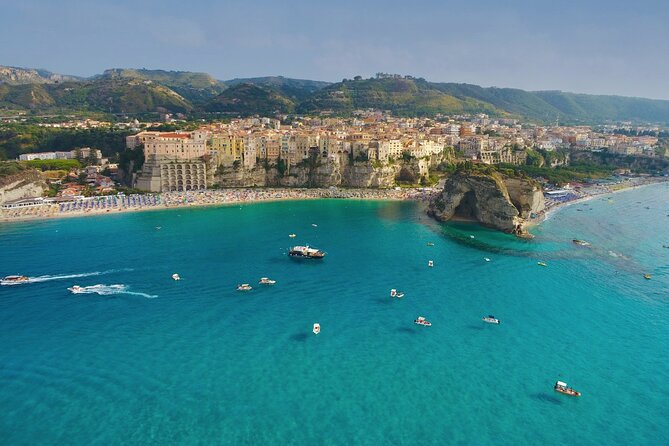 Tour of the Costa degli Dei by boat, 3 hours with aperitif included - Riaci Beach: the first swim and snorkel stop