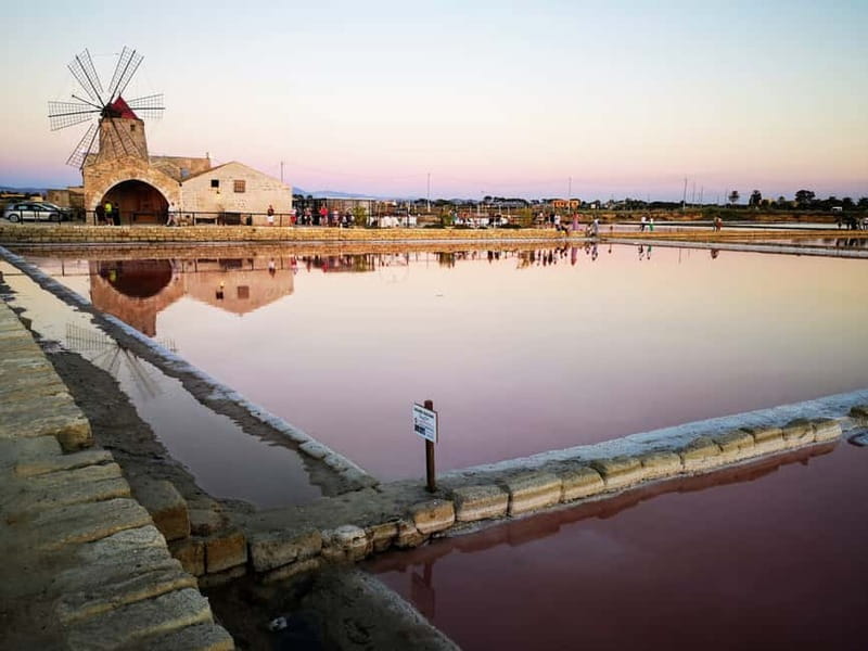 Trapani: 2-Hour Salt Flats Tour - A small salt tasting with local flavor
