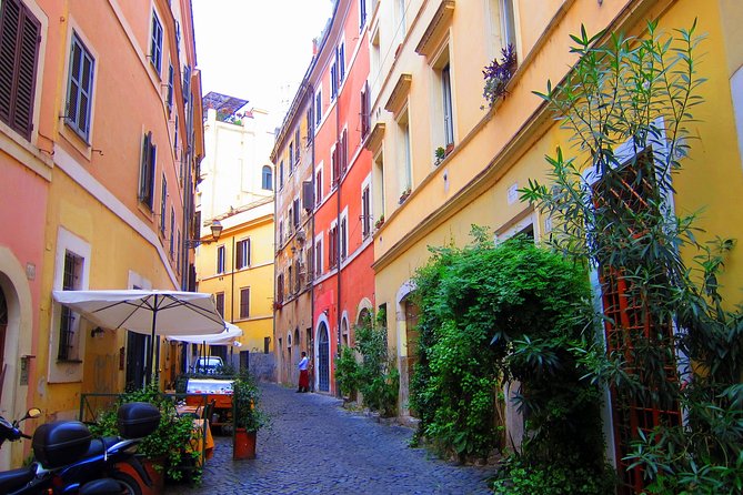 Trastevere and Rome's Jewish Ghetto Half-Day Walking Tour - Ponte Sisto, Piazza Farnese, and the finish at Campo de’ Fiori