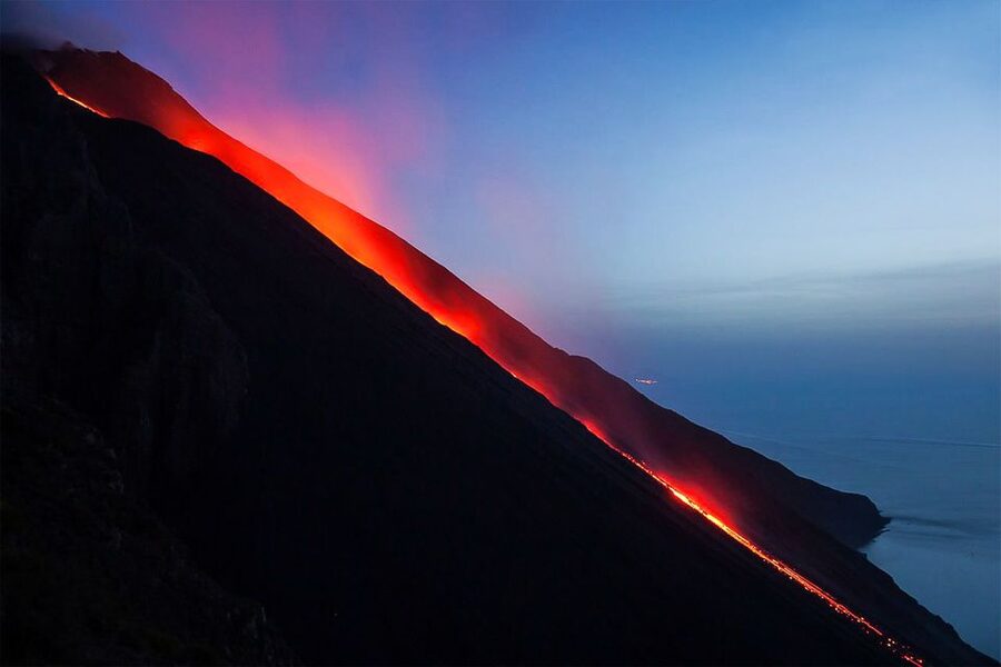 Tropea: Lipari, Panarea, and Stromboli Boat Tour by Night - Starting at Tropea’s port at 9:30 a.m.