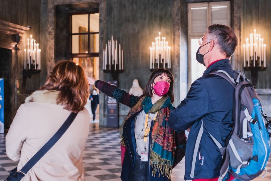 Turin: Savoy Royal Palace Small Group Guided Tour - The Savoys and the road to the Italian Republic