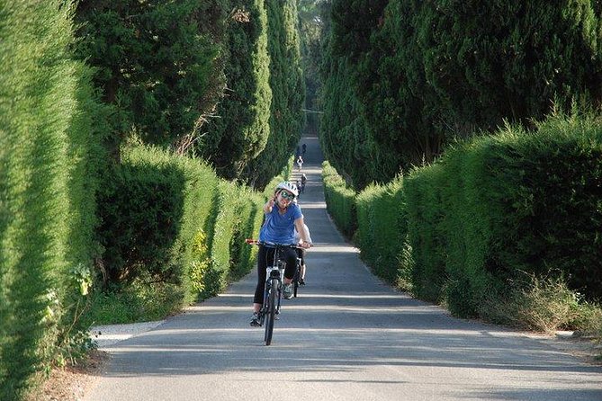 Tuscany Bike Tours Through the Chianti Hills with Wine Tasting - Leaving Florence for the Chianti countryside