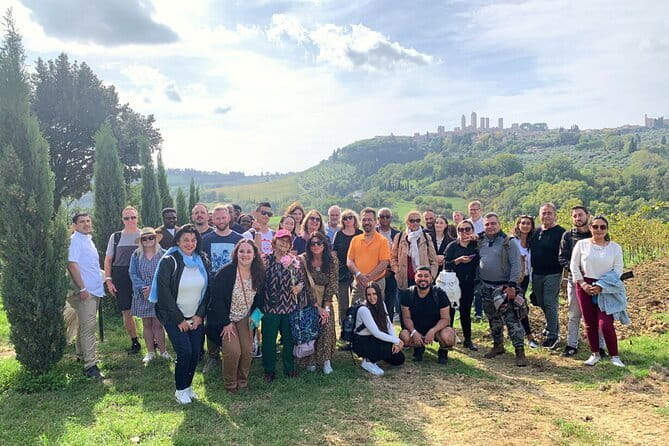 Tuscany Experience: Pisa, Siena, San Gimignano & Wine Tasting - Pisa and the four-part Piazza dei Miracoli