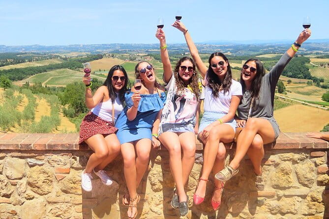 Tuscany Wine Tour: 2 Wineries & San Gimignano from Florence - Second winery: Vernaccia country and a change of pace