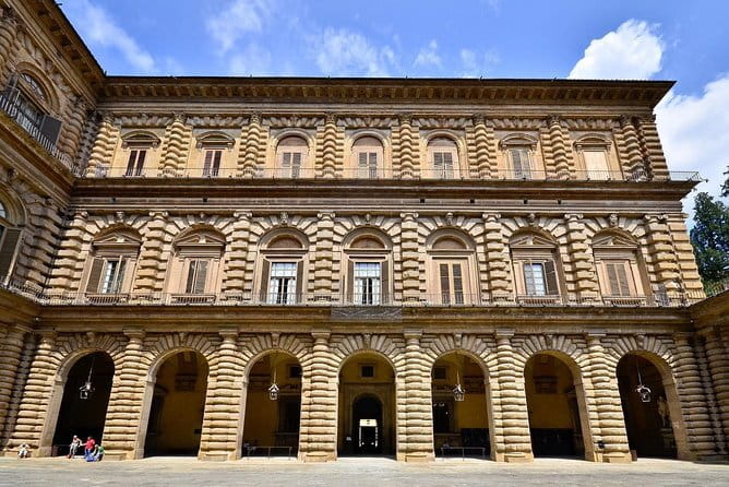 Uffizi Gallery: Entry tickets + audio guide - Timing, crowds, and the museum’s physical demands