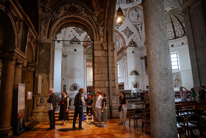 Unveil the Masterpiece: Guided Tour of Da Vinci's Last Supper - The guides make or break the experience