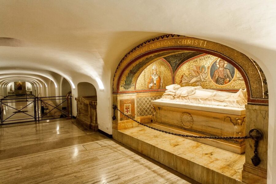Vatican City: Skip-the-Line Vatican Museums & Sistine Chapel - Moving from the Sistine Chapel to St. Peter’s Basilica