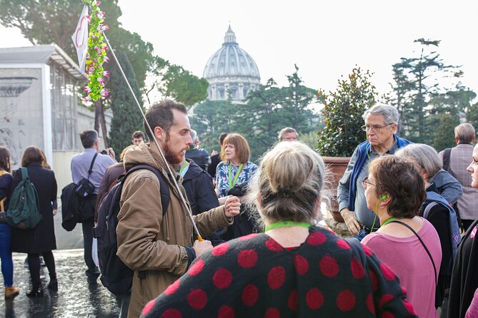 Vatican Museums and Sistine Chapel Fast-Track Tour - Guides, headsets, and the human side of the tour