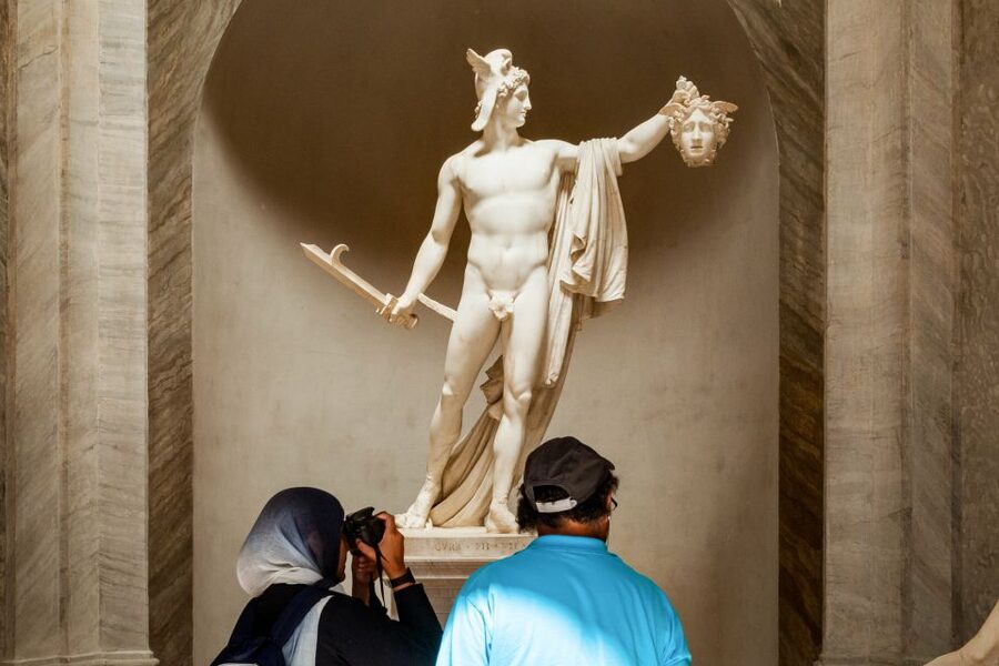 Vatican: Museums & Sistine Chapel Entrance Ticket - Crowds, timing, clothing, and comfort
