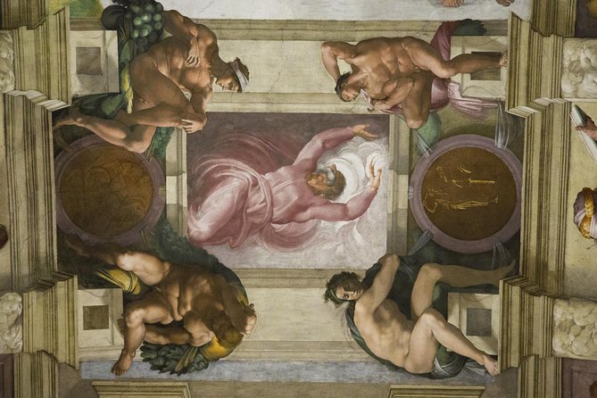 Vatican Museums & Sistine Chapel Express 2-Hour Guided Tour - Group sizes and the guide experience
