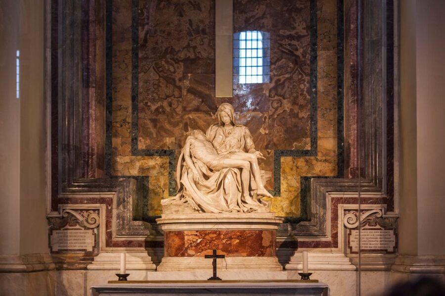 Vatican: Papal Audience and St. Peter's Basilica Guided Tour - Guide quality and language concerns
