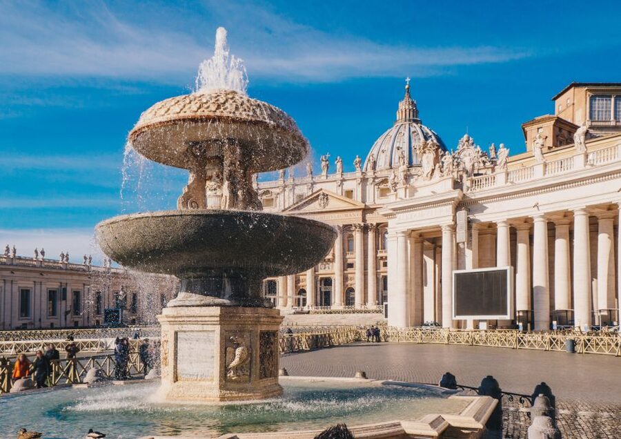Vatican: Papal Audience and St. Peter's Basilica Guided Tour - Getting through security and into St. Peter’s Square
