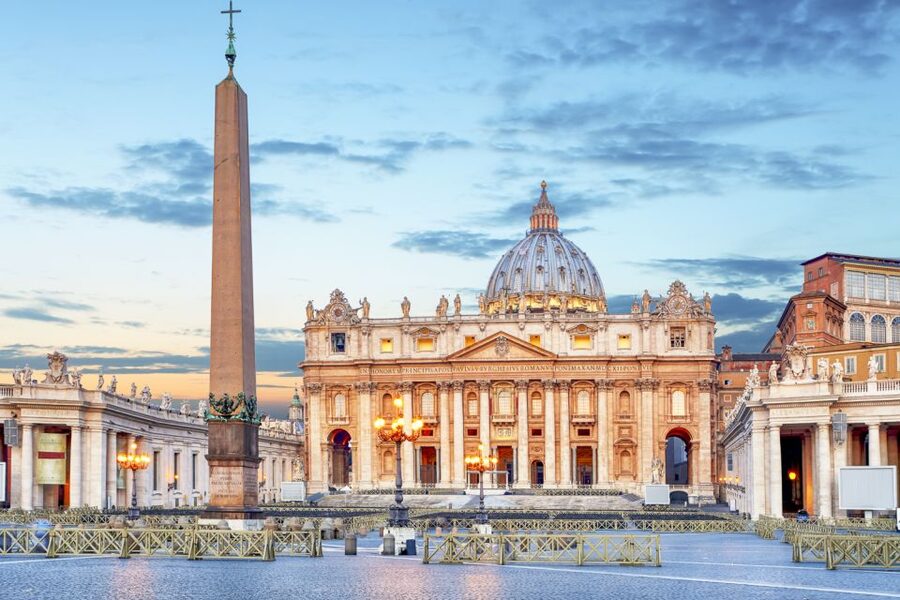 Vatican: St. Peter's Basilica with Audio Guide and Options - The Dome climb and Rome from above