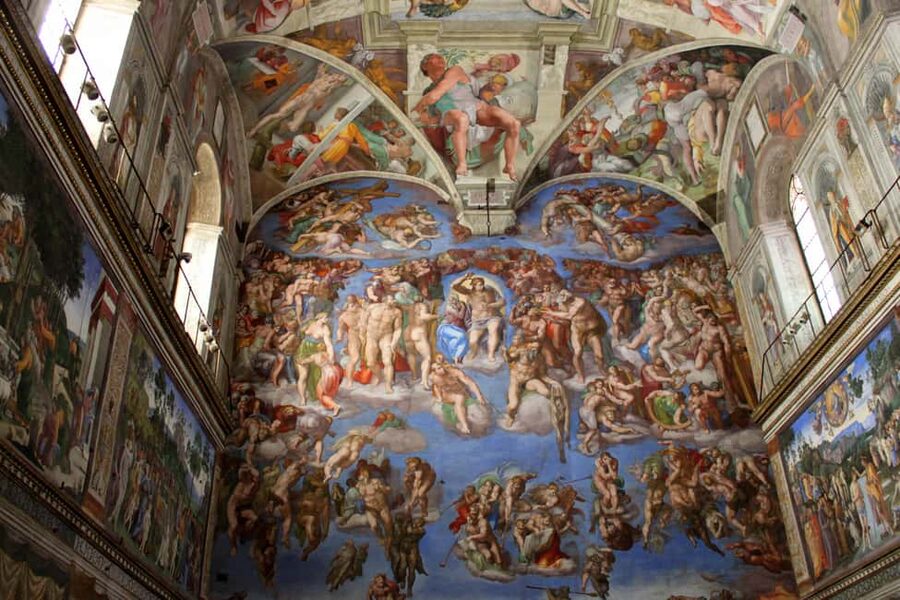 Vatican: Vatican Museums Sistine Chapel Skip-the-Line Ticket - Inside the Vatican Museums