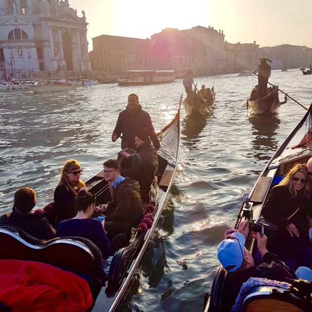 Venice: 30-Minute Gondola Ride on Grand Canal with Serenade - Punta della Dogana and the quieter canals