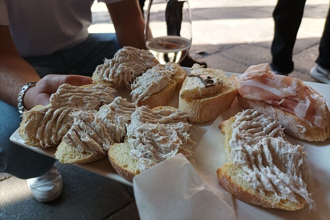 Venice Bacaro Food Tour: Eat and Drink like a Venetian - The food and drink lineup