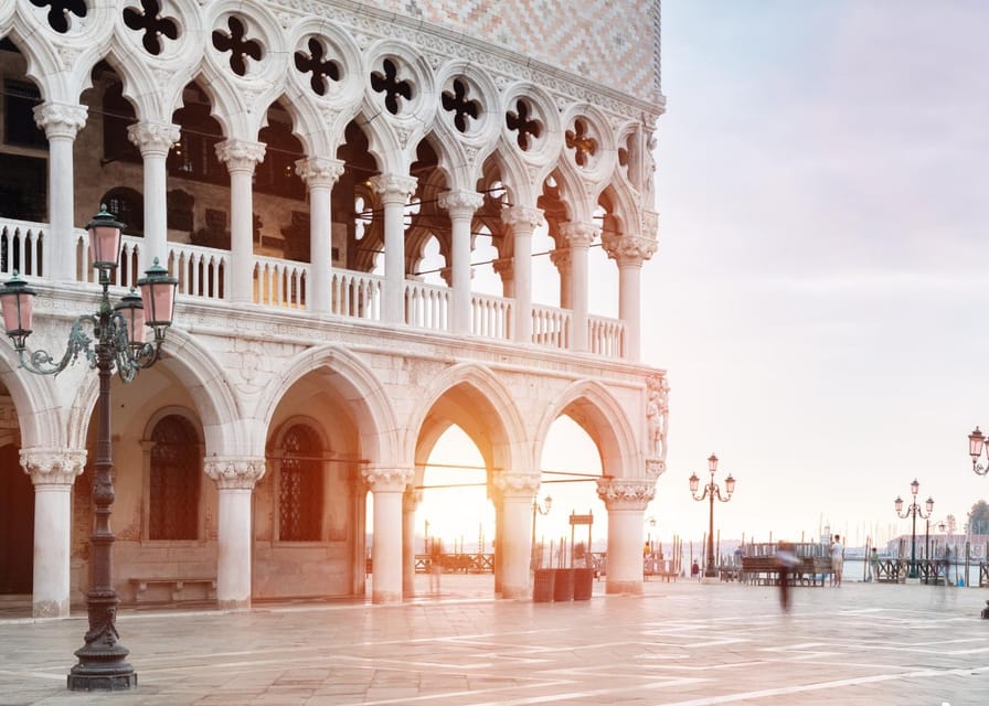 Venice: Basilica and Doge's Palace Priority Ticket and Tour - Meeting near St. Mark’s Square