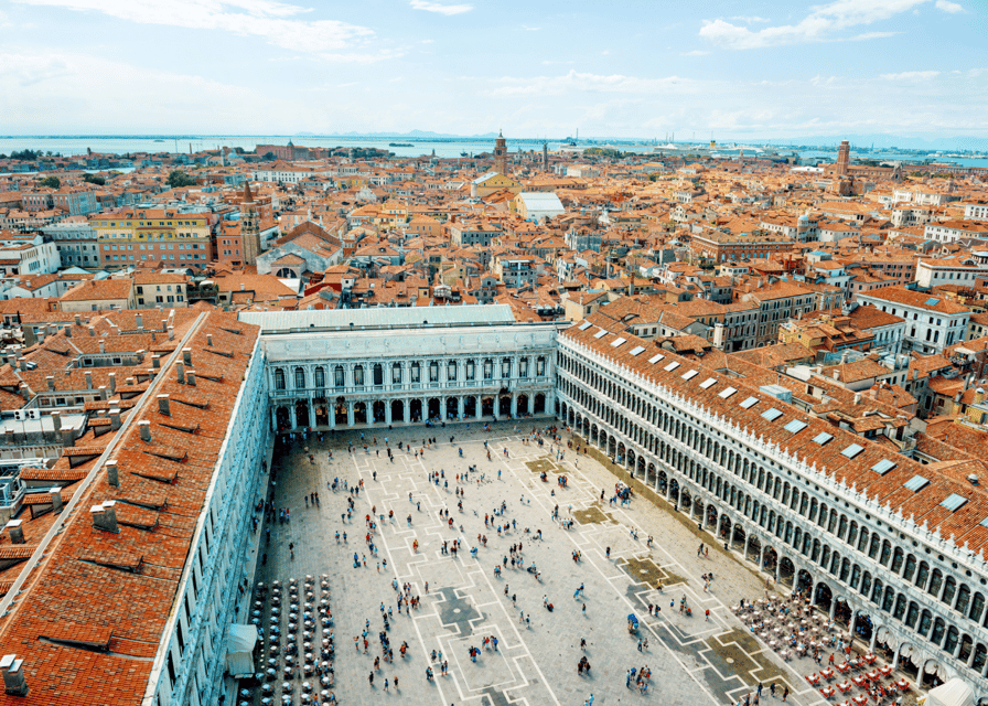 Venice: Bell Tower & St Mark's Square History Gallery Ticket - Practical timing tips for a one-hour visit